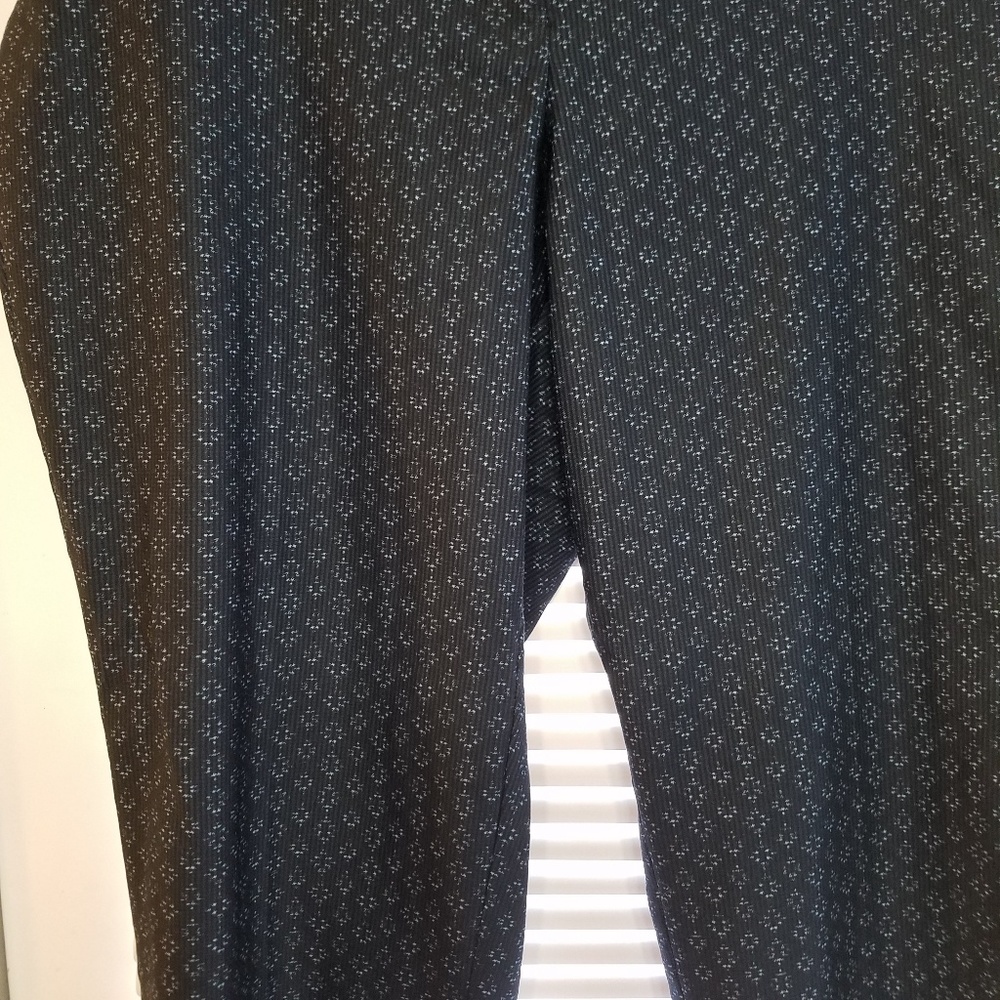 Ankle pants